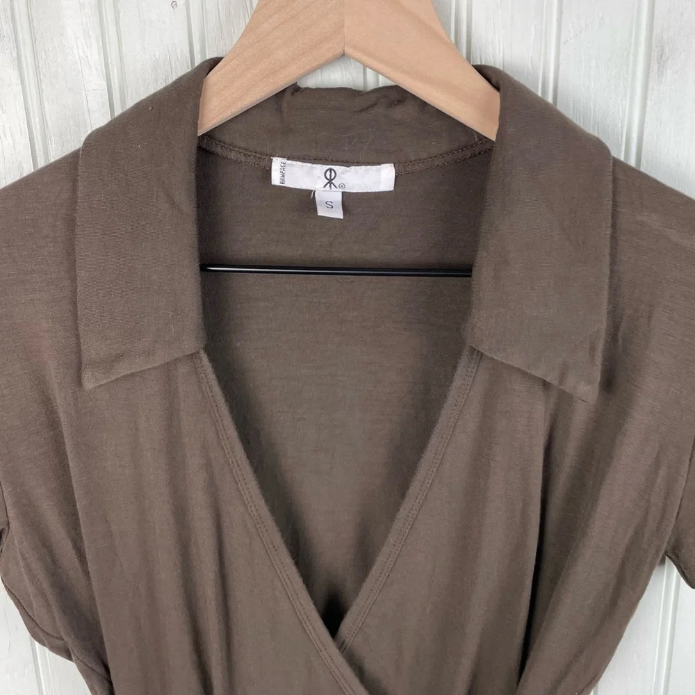 Vintage Y2K Rampage Brown Wrap Front Collared Tee Short Sleeves Size Small Fairy - Picture 7 of 9